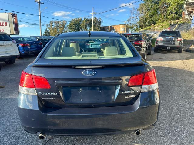2012 subaru legacy limited