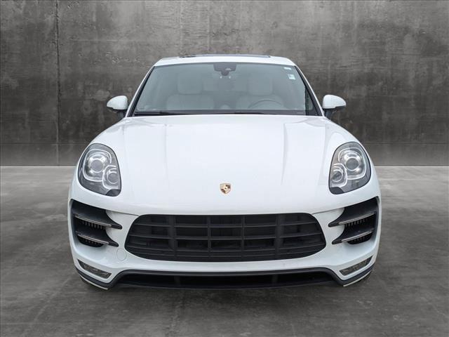 2016 porsche macan turbo