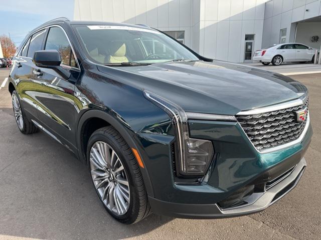 2024 cadillac xt4 premium luxury