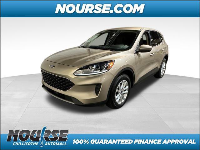 2020 ford escape se