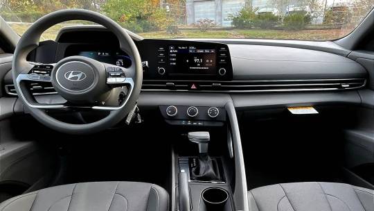 2025 Hyundai Elantra