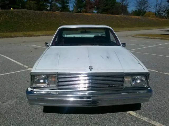 all original truck with clean title - 140k miles - doesn't run but restorable