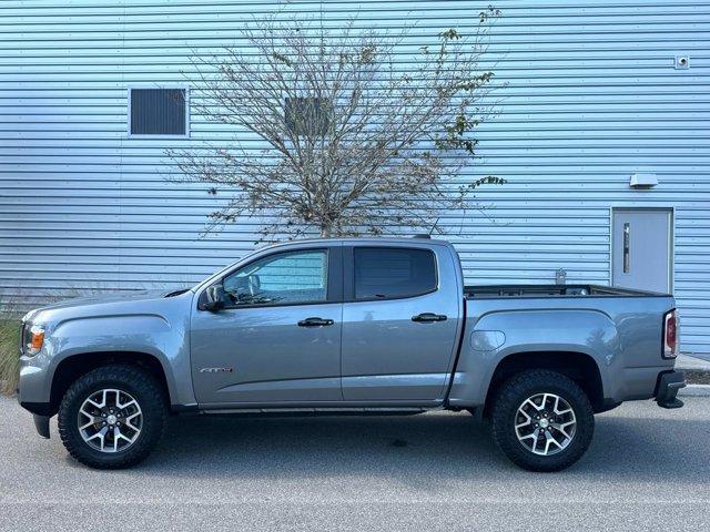 2022 gmc canyon 4wd at4 w/cloth