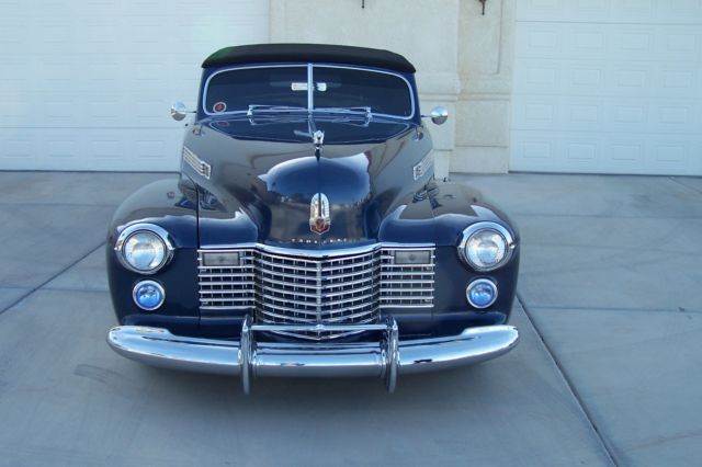 1941 cadillac 62 convertible coupe