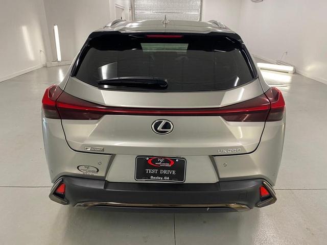 2019 lexus ux 200