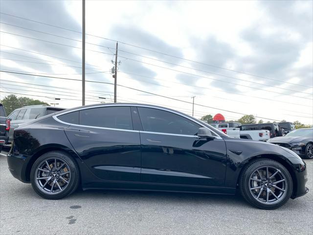 2019 tesla model 3 mid range