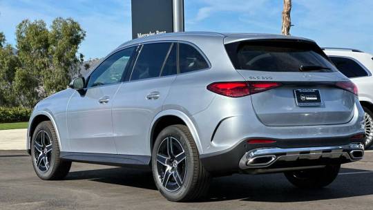 2025 Mercedes-Benz GLC
