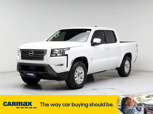 2022 nissan frontier sv
