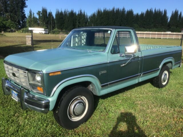 1982 f250 original cali truck farm raised and well cared for. look