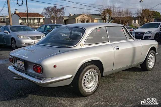 1969 alfa romeo gtv 1750