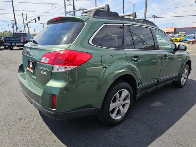 2013 subaru outback in tacoma, washington