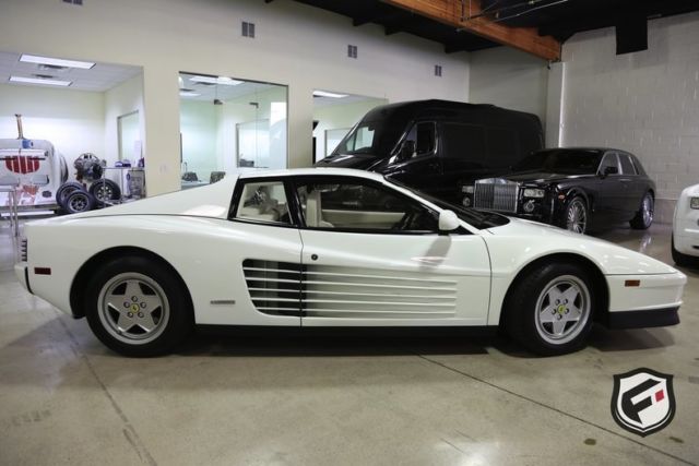 1989 ferrari testarossa - rare white on white, fresh service, great investment!!
