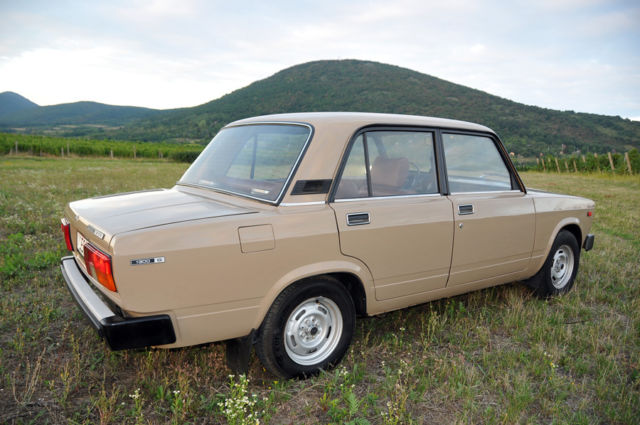 1985 lada 2105 one-owner immaculate low kms