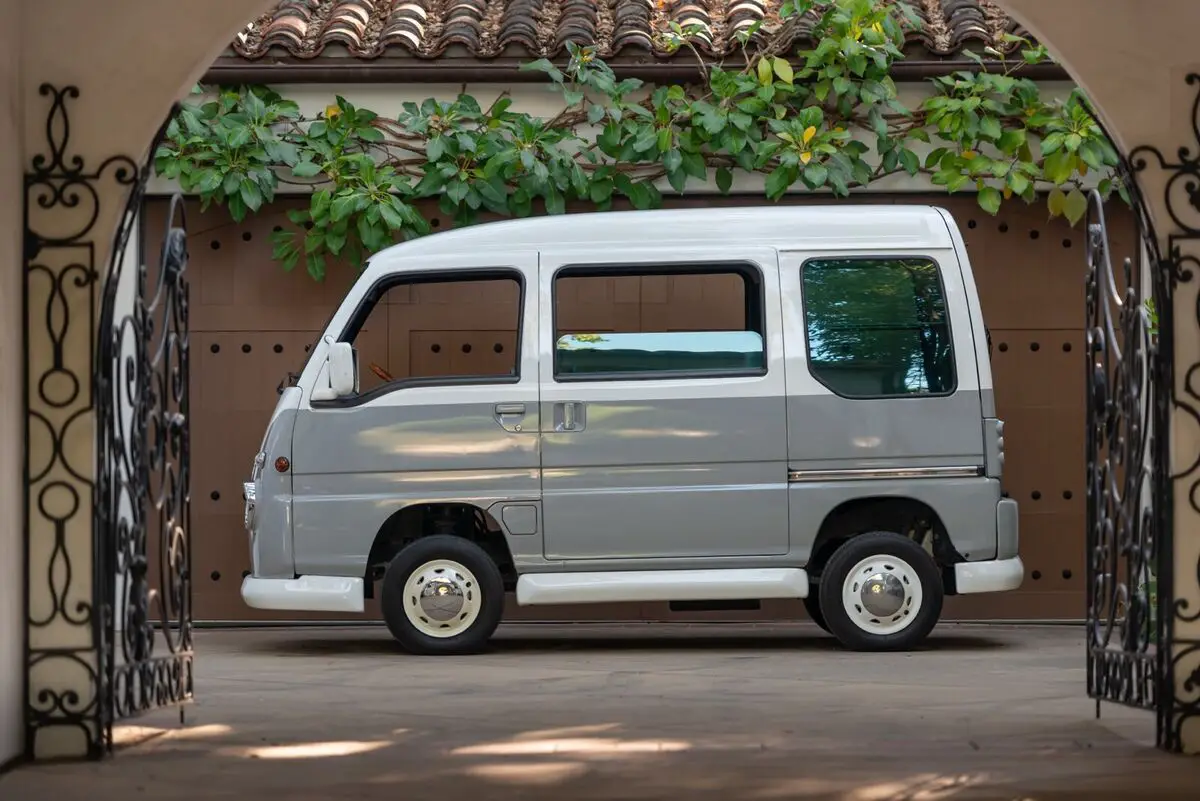 1994 subaru sambar grey awd automatic