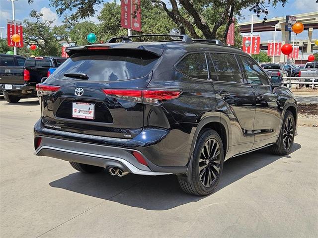 2023 toyota highlander xse