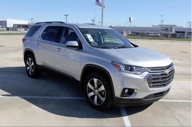 2020 chevrolet traverse lt leather