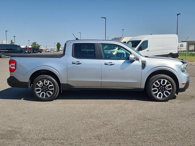 2022 ford maverick lariat