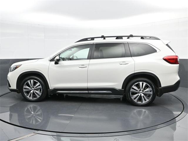 2022 subaru ascent limited 7-passenger