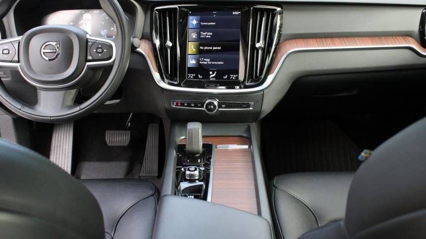 2022 volvo s60 b5 momentum