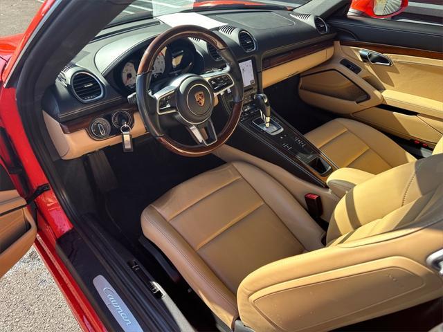 2022 porsche 718 cayman t