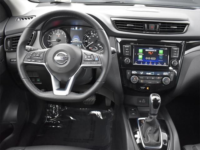 2022 nissan rogue sport sl