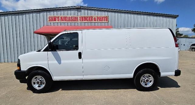 2023 gmc savana 2500 work van