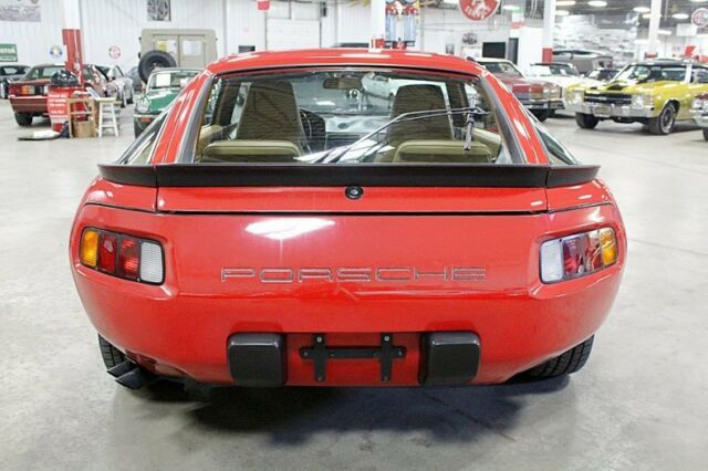 1985 porsche 928s 65117 miles red coupe 8 cylinder engine 5.0l/302 5-speed manu