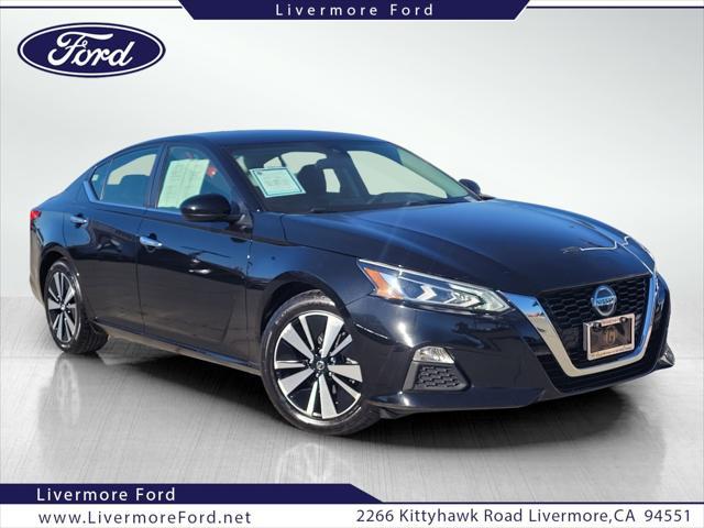 2021 nissan altima 2.5 sv