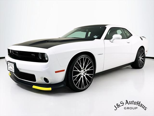 2020 dodge challenger r/t