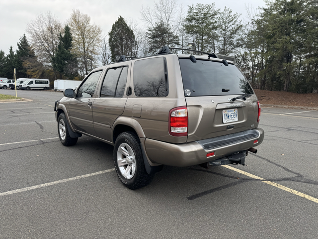 2002 nissan pathfinder le