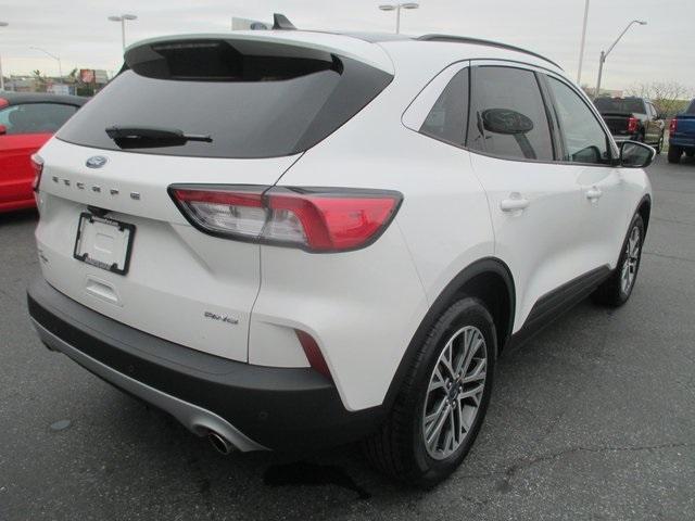 2022 ford escape sel
