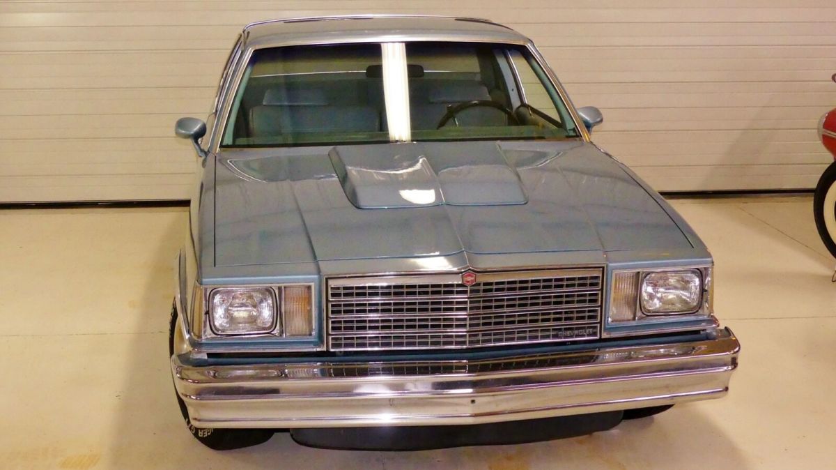 1979 chevrolet malibu 13838 miles light blue 2 dr 305 automatic
