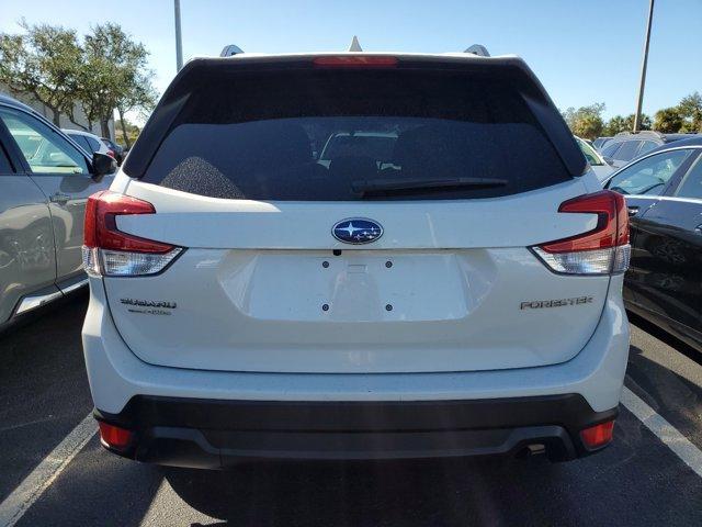 2022 subaru forester premium