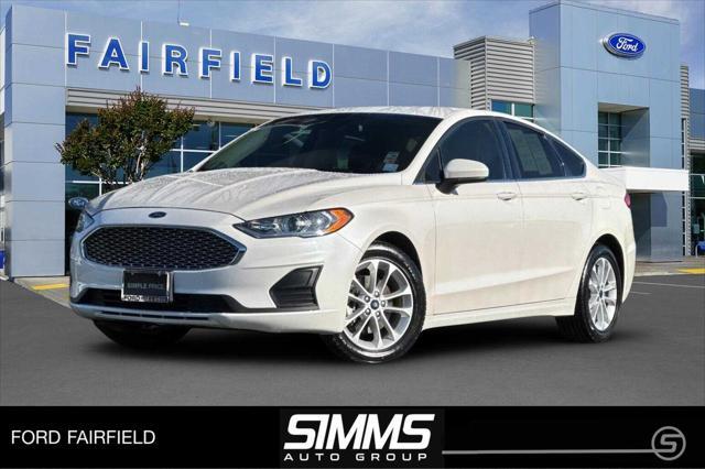 2020 ford fusion se