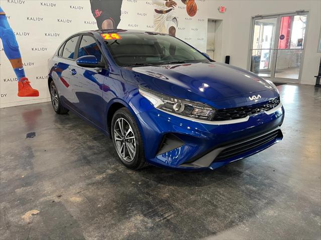 2024 kia forte lxs
