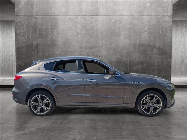 2018 maserati levante granlusso