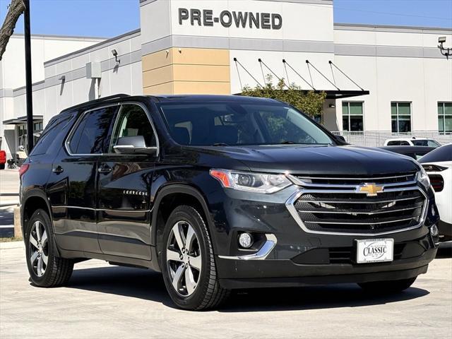 2021 chevrolet traverse lt leather
