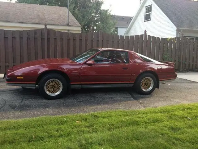 1988 pontiac firebird base coupe 2-door 2.8l