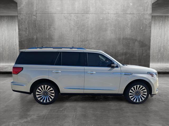 2018 lincoln navigator reserve