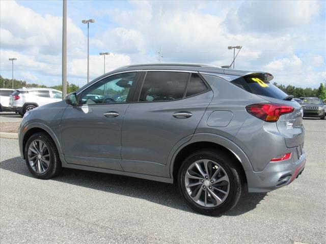 2022 buick encore gx select