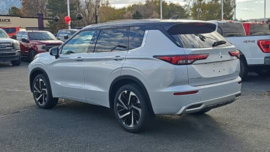2024 Mitsubishi Outlander
