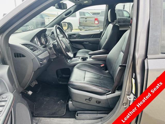 2019 dodge grand caravan gt