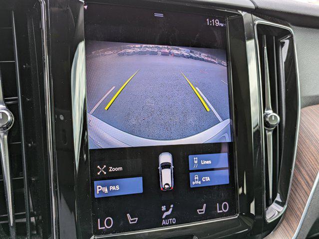 2021 volvo xc60 t5 momentum