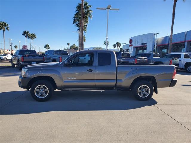 2012 toyota tacoma base