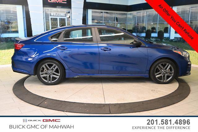 2021 kia forte gt-line