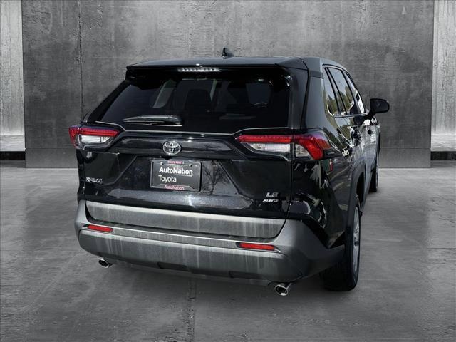 2024 toyota rav4 le