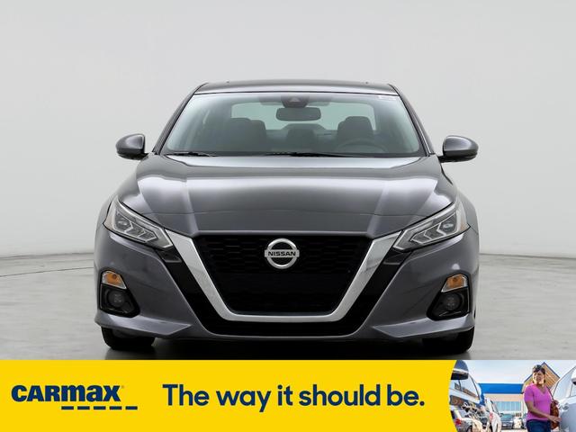2019 nissan altima sl