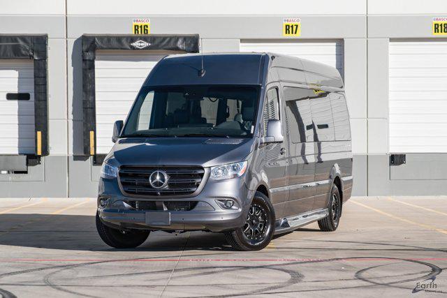 2023 mercedes-benz sprinter 2500 standard roof
