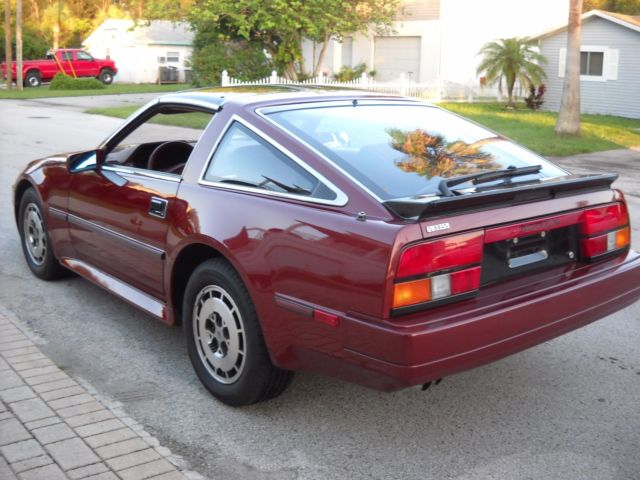 1986 nissian 300zx , low miles all org