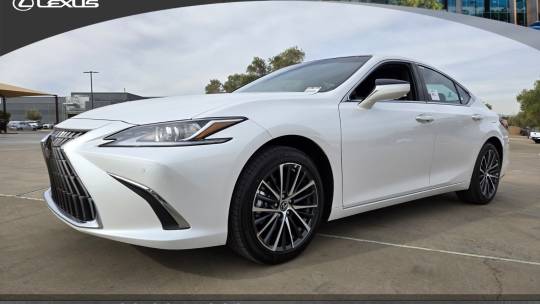 2025 Lexus ES